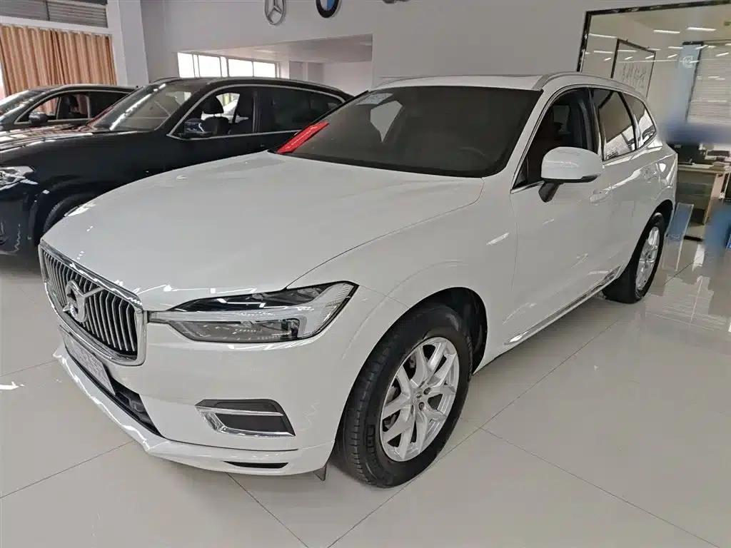 2021 Volvo XC60 T5 AWD Inscription Luxury Edition — миниатюра 2