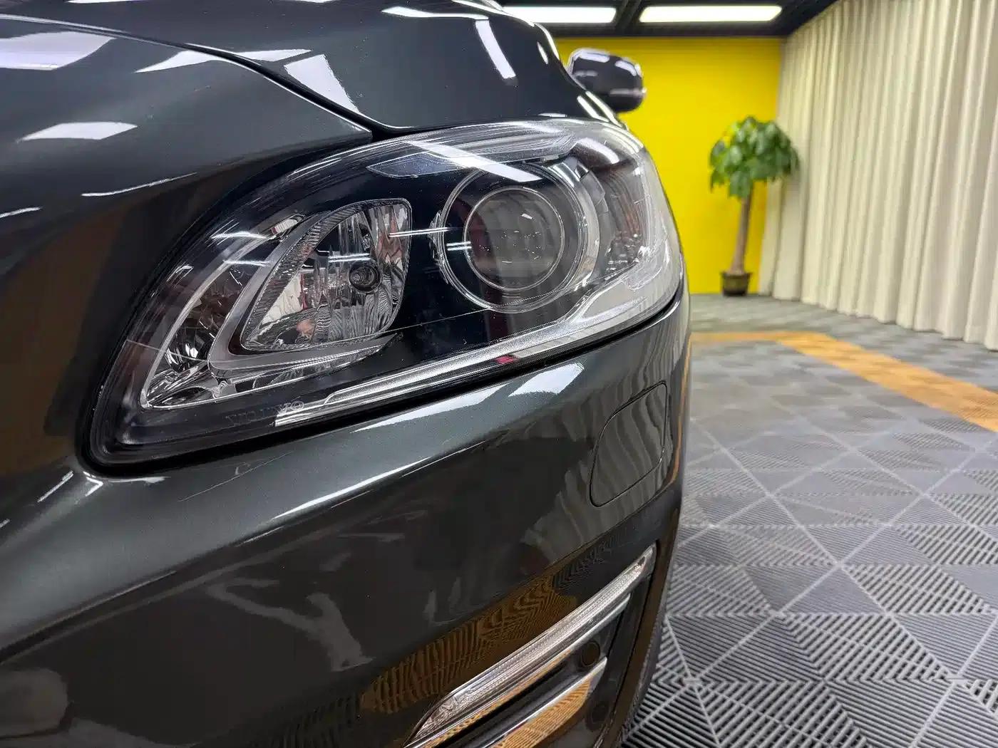 2018 Volvo S60 S60L T4 Smart Entry Edition — миниатюра 4