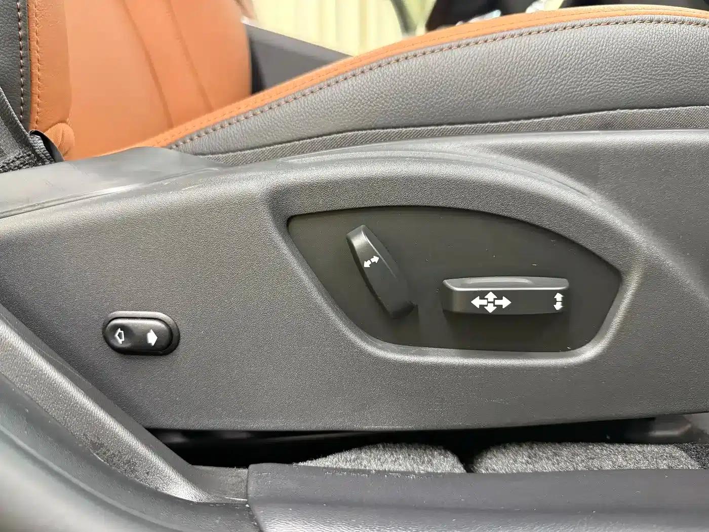 2018 Volvo S60 S60L T4 Smart Entry Edition — миниатюра 33
