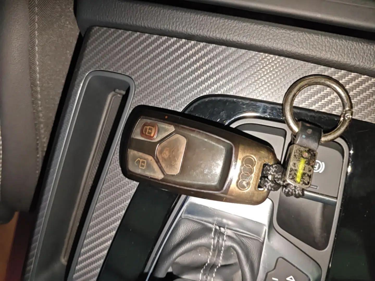 Audi Q5L 2022 45T Luxury Dynamic Model — миниатюра 12