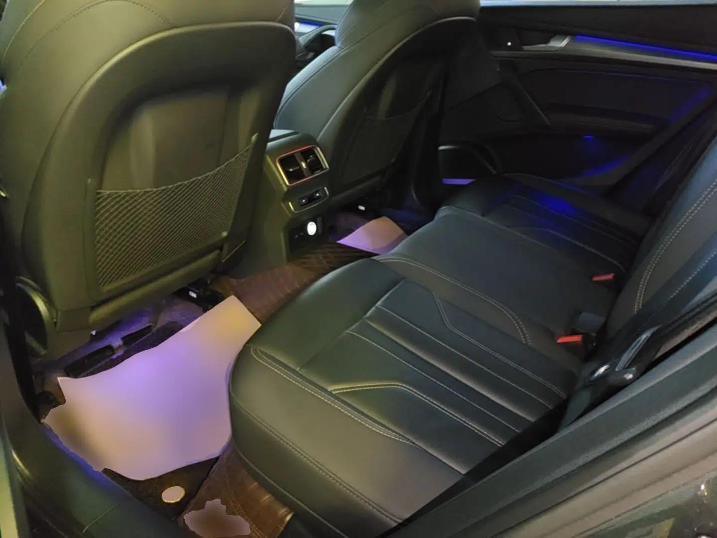 Audi Q5L 2022 45T Luxury Dynamic Model — миниатюра 20