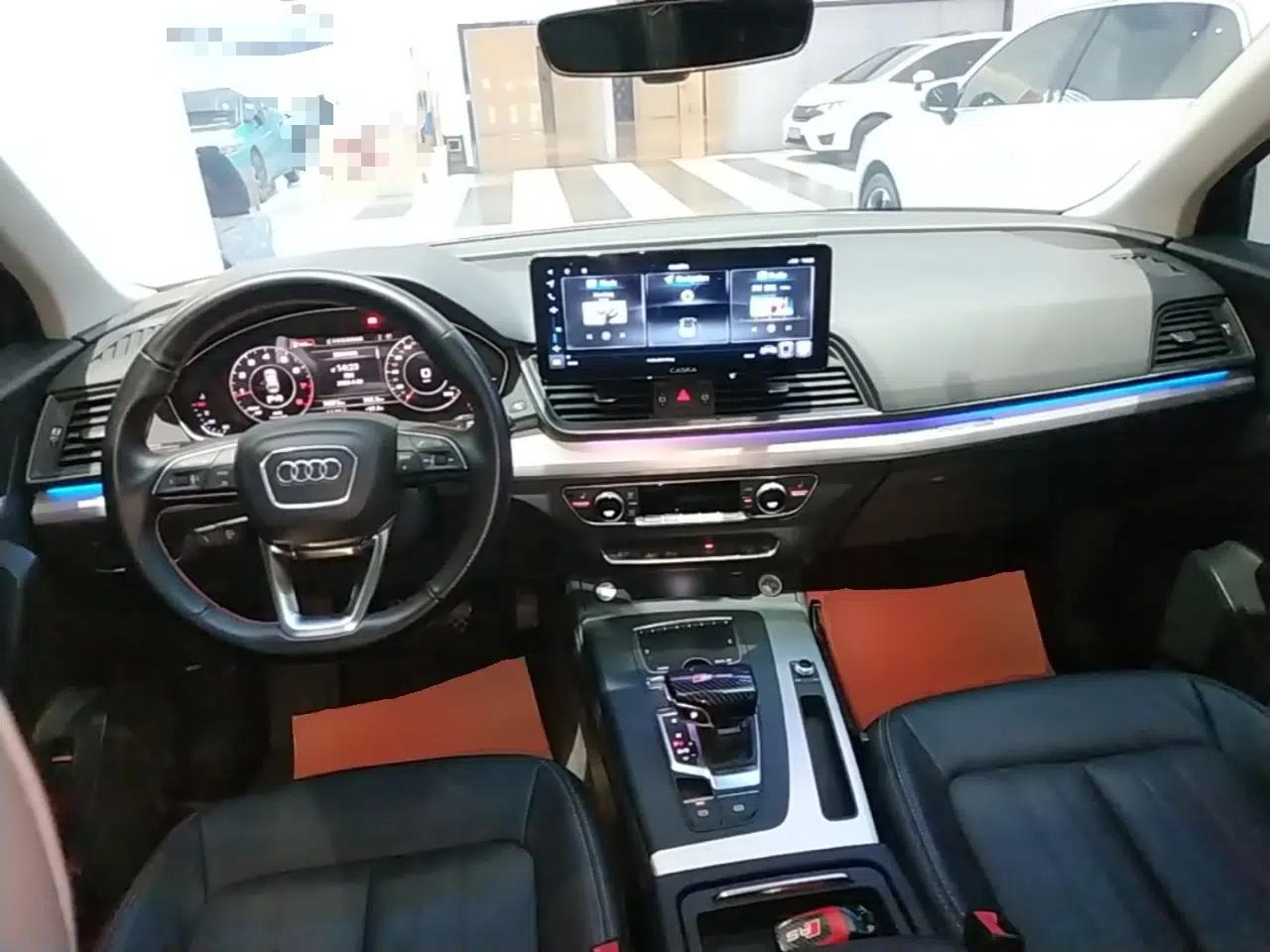 Audi Q5L 2020 Updated 40 TFSI Prestige Fashion Edition — миниатюра 12