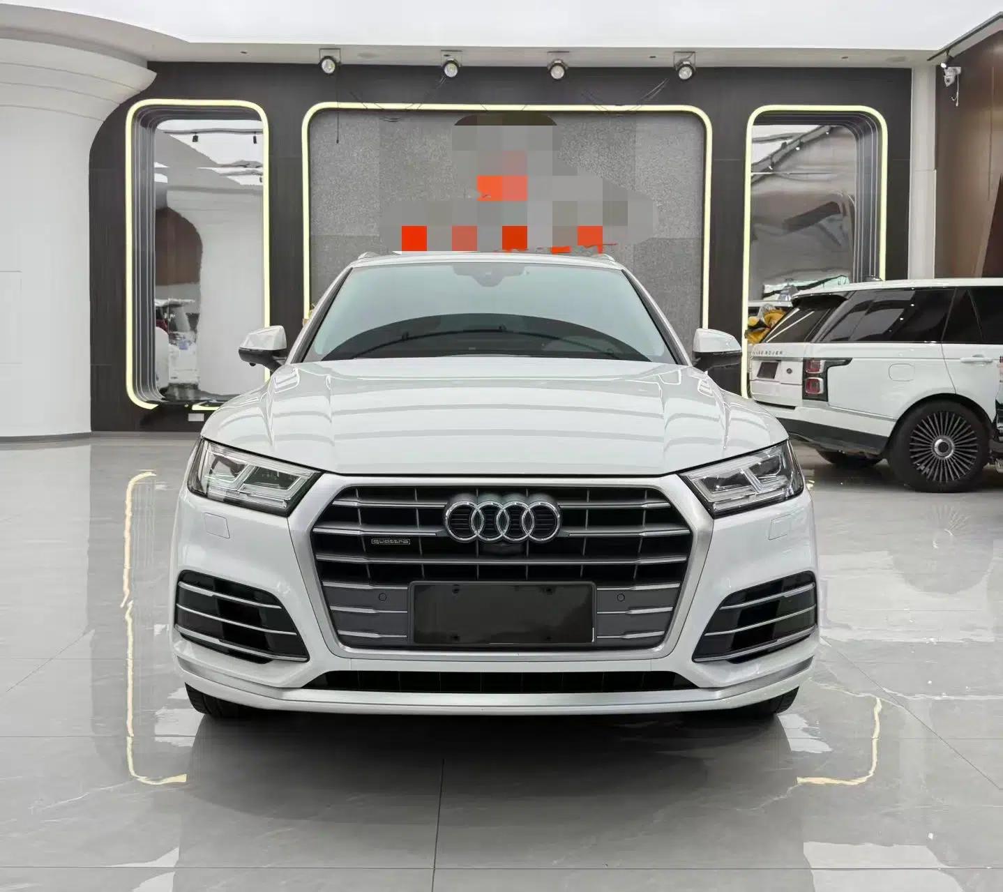 Audi Q5L 2020 Updated 40 TFSI Prestige Fashion Edition — миниатюра 9