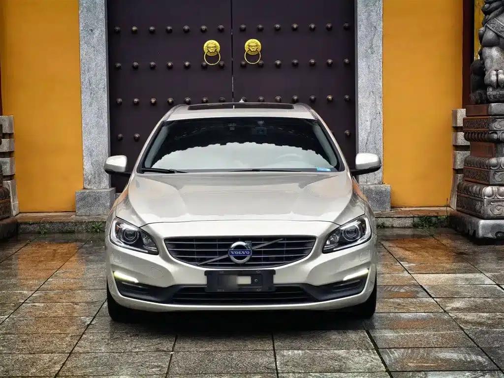 2017 Volvo V60 T4 Smart Edition (National V Emission Standard) — миниатюра 5