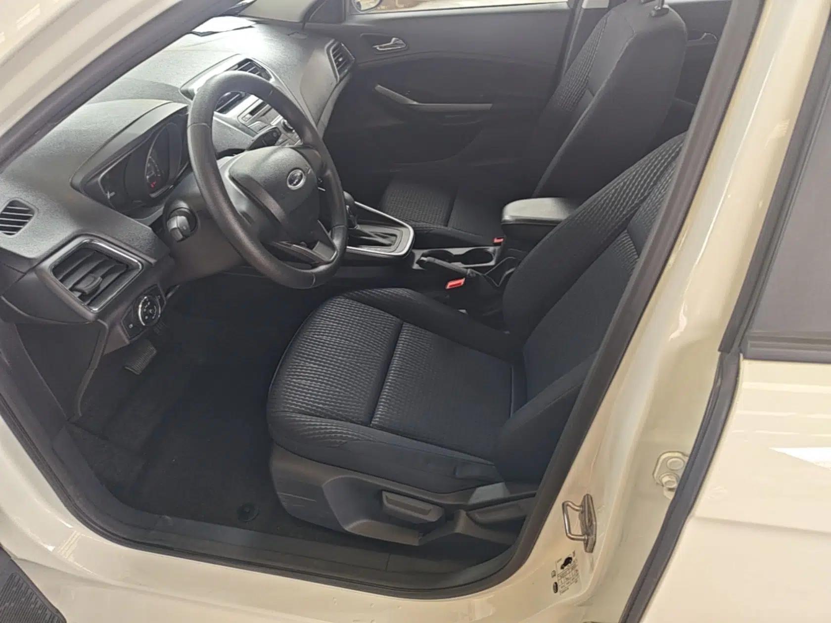 Ford Escort 2019 Revised 1.5L Automatic ZhiXiang Version (Tire Pressure Monitoring) China VI Standard — миниатюра 17
