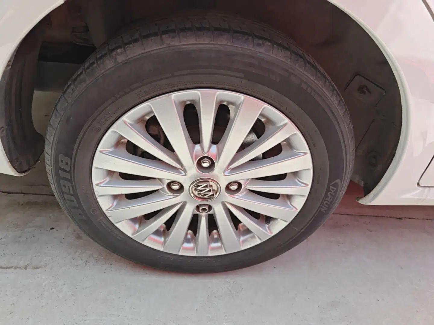 Buick Excelle 2015 1.5L Automatic Luxury Edition — миниатюра 10