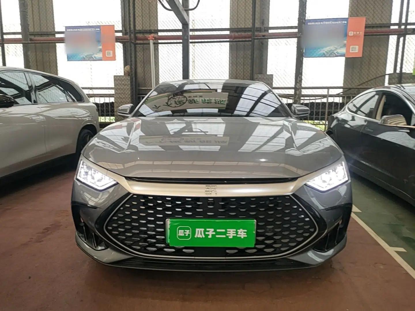 BYD Han 2022 DM-i 121KM Prestige Model — миниатюра 2