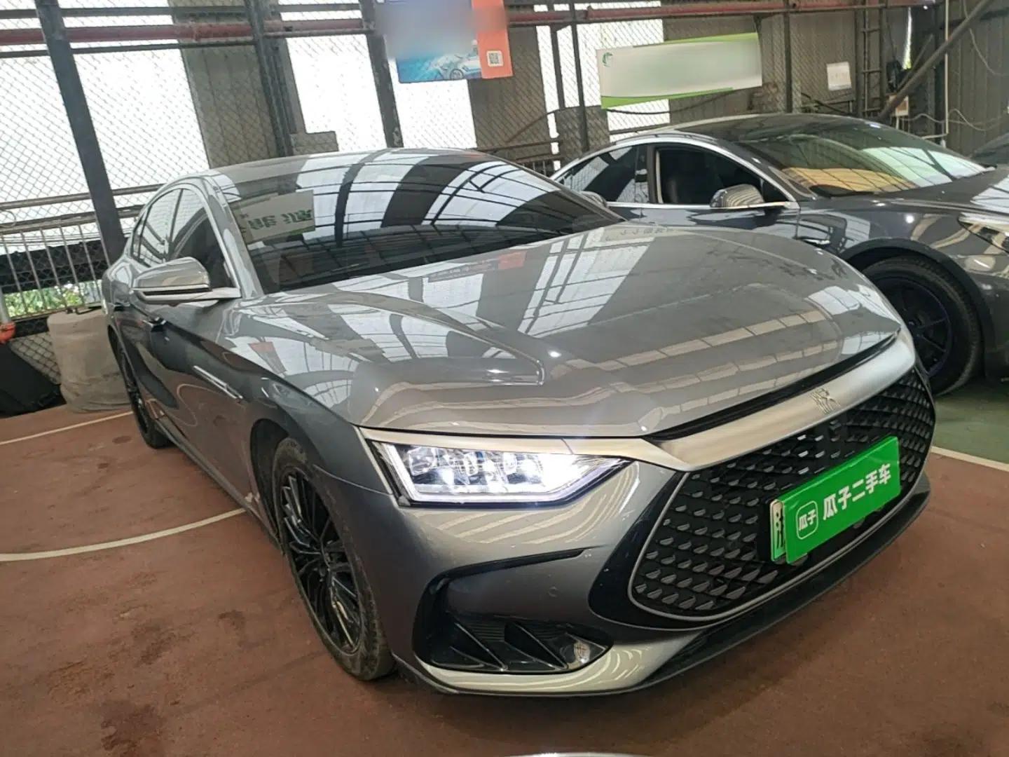 BYD Han 2022 DM-i 121KM Prestige Model — миниатюра 3