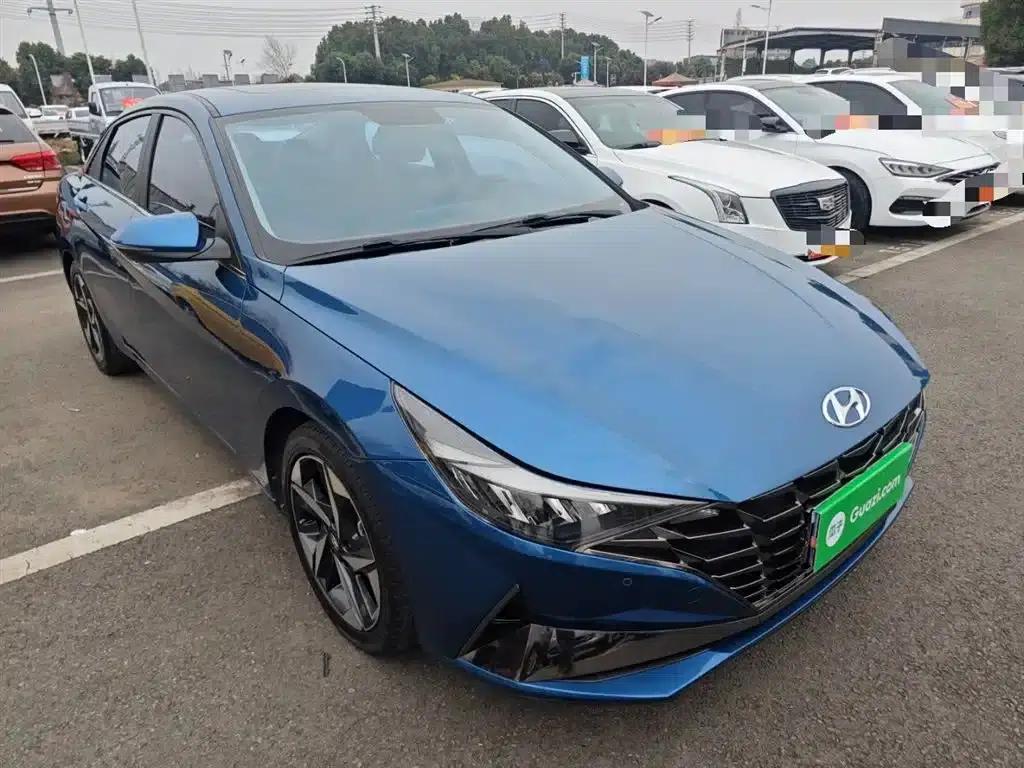 Hyundai Elantra 2022 1.5L CVT GLX Elite Edition — миниатюра 4
