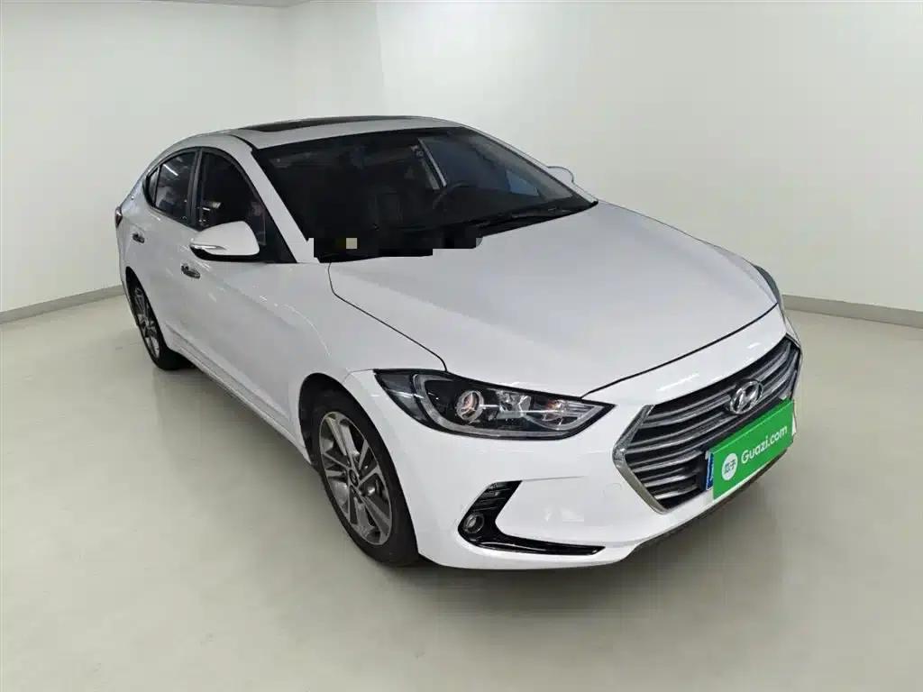 Hyundai Elantra 2016 1.6L Automatic Smart Elite Edition — миниатюра 23