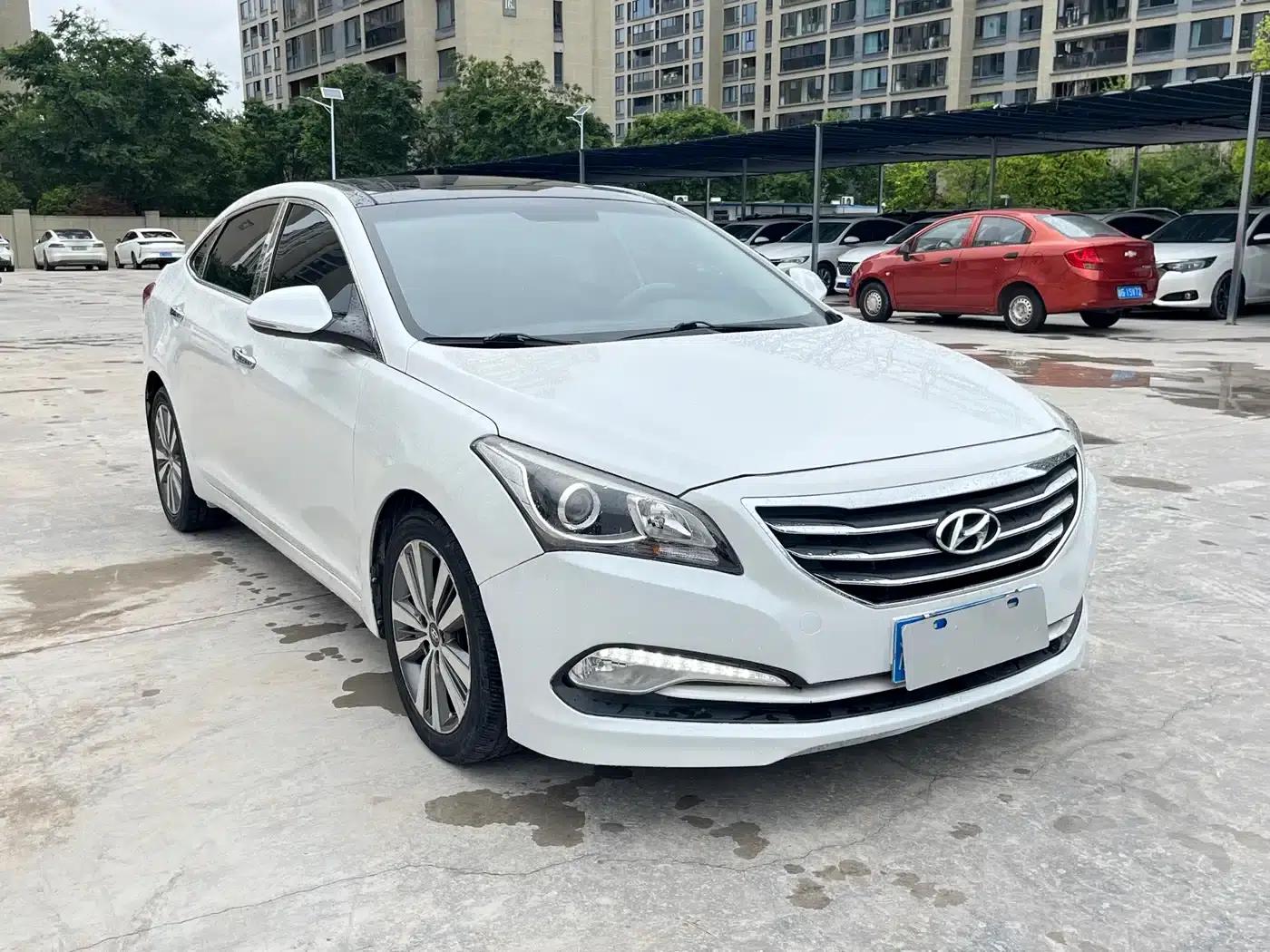 2016 Mistra 1.8L Automatic Intelligent GLS — миниатюра 3
