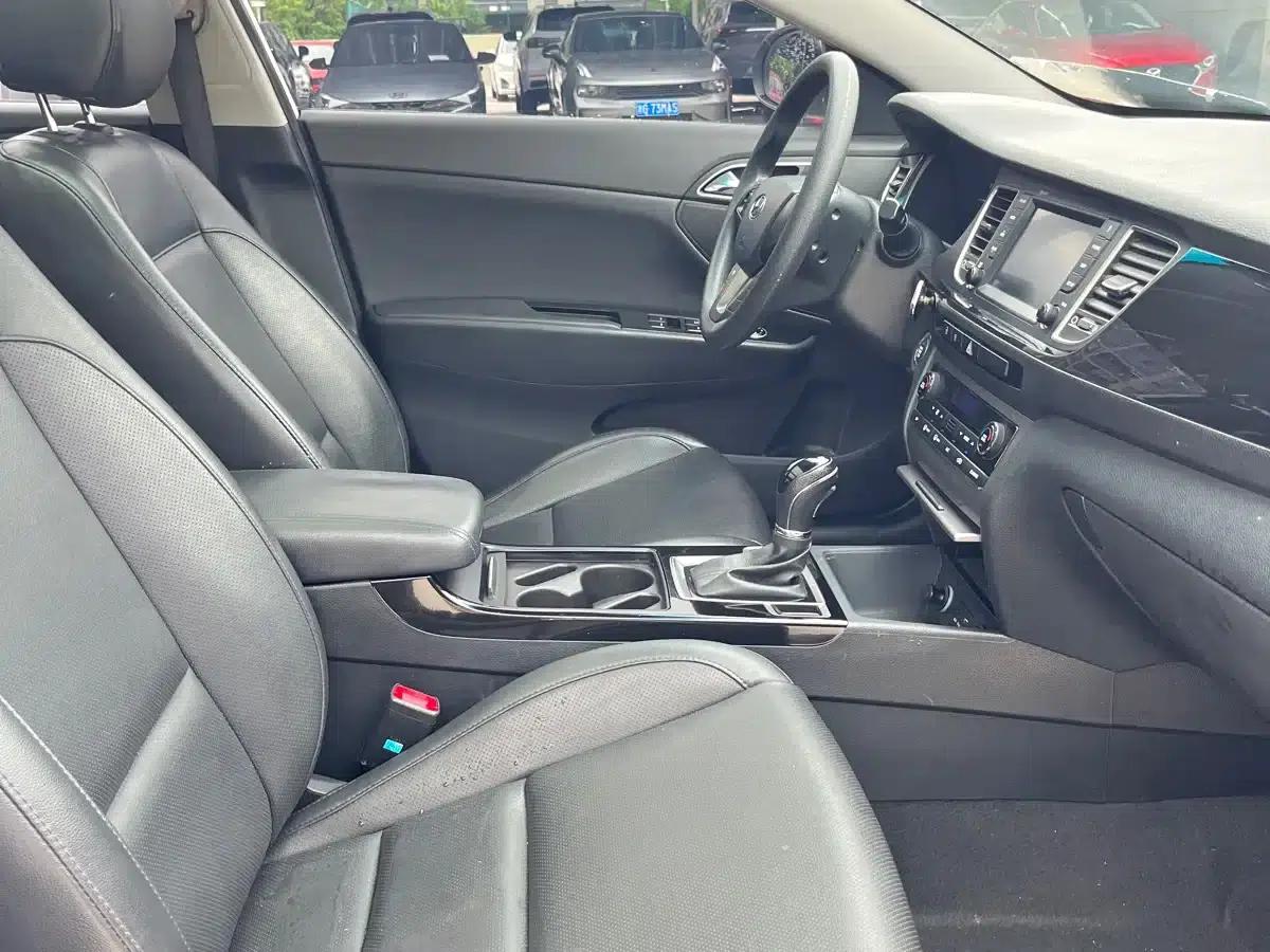 2016 Mistra 1.8L Automatic Intelligent GLS — миниатюра 7