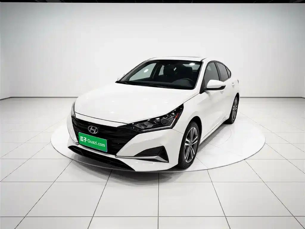 2020 Hyundai Verna 1.4L CVT TOP Elite Edition — миниатюра 1