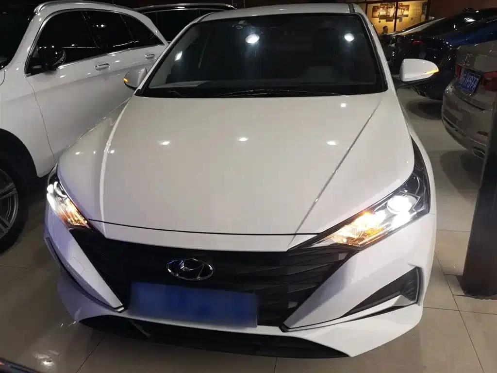 2020 Hyundai Verna 1.4L CVT TOP Elite Edition — миниатюра 3