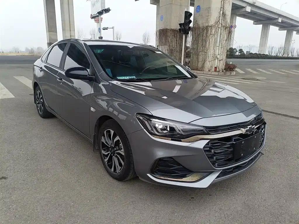 Chevrolet Cruze 2022 Mild Hybrid RS 330T Automatic Comfort Edition — миниатюра 22