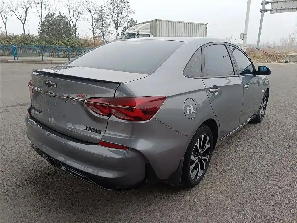 Chevrolet Cruze 2022 Mild Hybrid RS 330T Automatic Comfort Edition — миниатюра 5