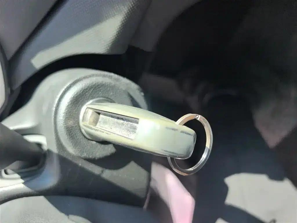 Chevrolet Cruze 2019 320 Automatic Sunroof Edition — миниатюра 8