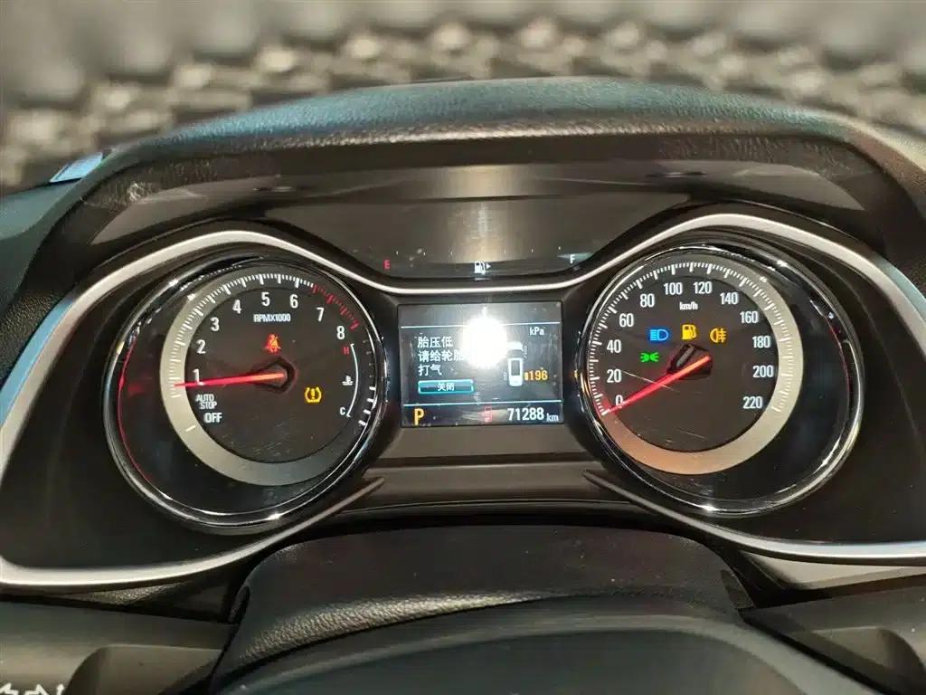 2019 Chevrolet Orlando 530T Automatic Enjoy Edition (5+2 models) China VI Emission Standard — миниатюра 4