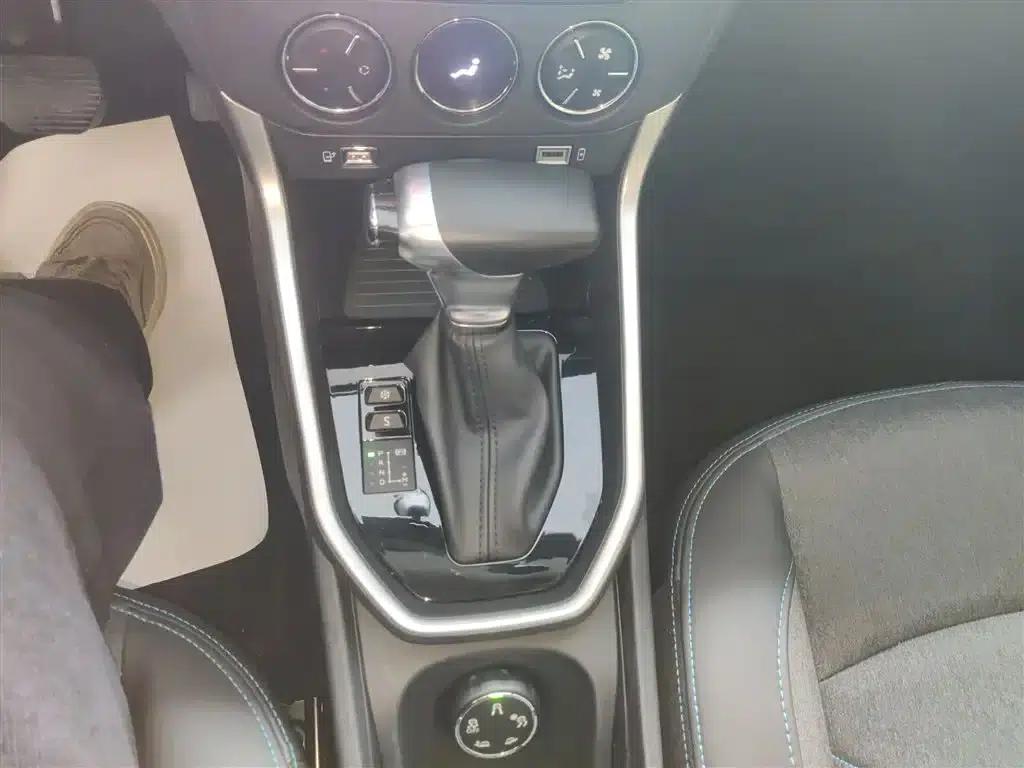 Citroën C3-XR 2021 190THP DCT Premium Edition — миниатюра 6