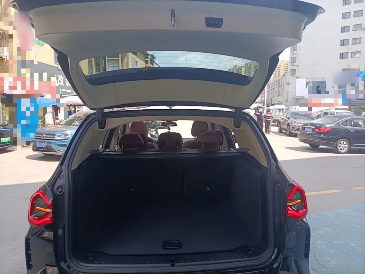 BMW X3 2023 Restyled xDrive30i Leading Edition M Night Sky Package — миниатюра 22