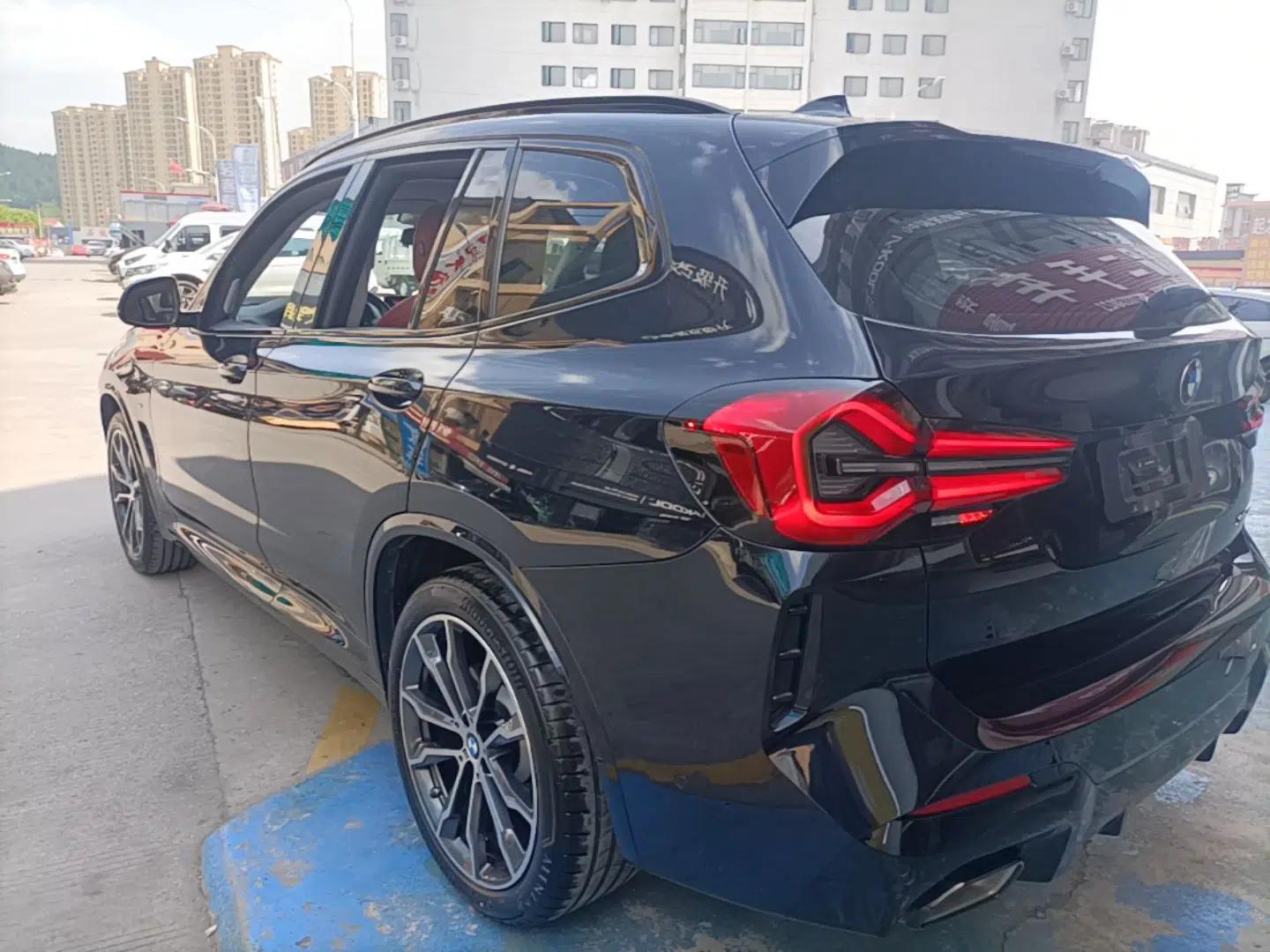 BMW X3 2023 Restyled xDrive30i Leading Edition M Night Sky Package — миниатюра 4
