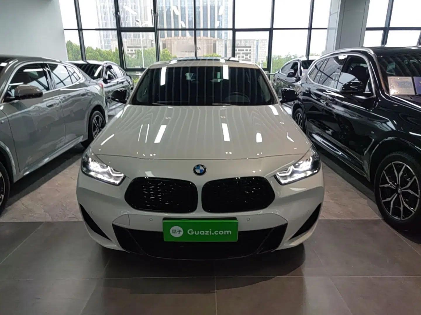BMW X2 2023 sDrive25i M Sport Night Edition — миниатюра 2