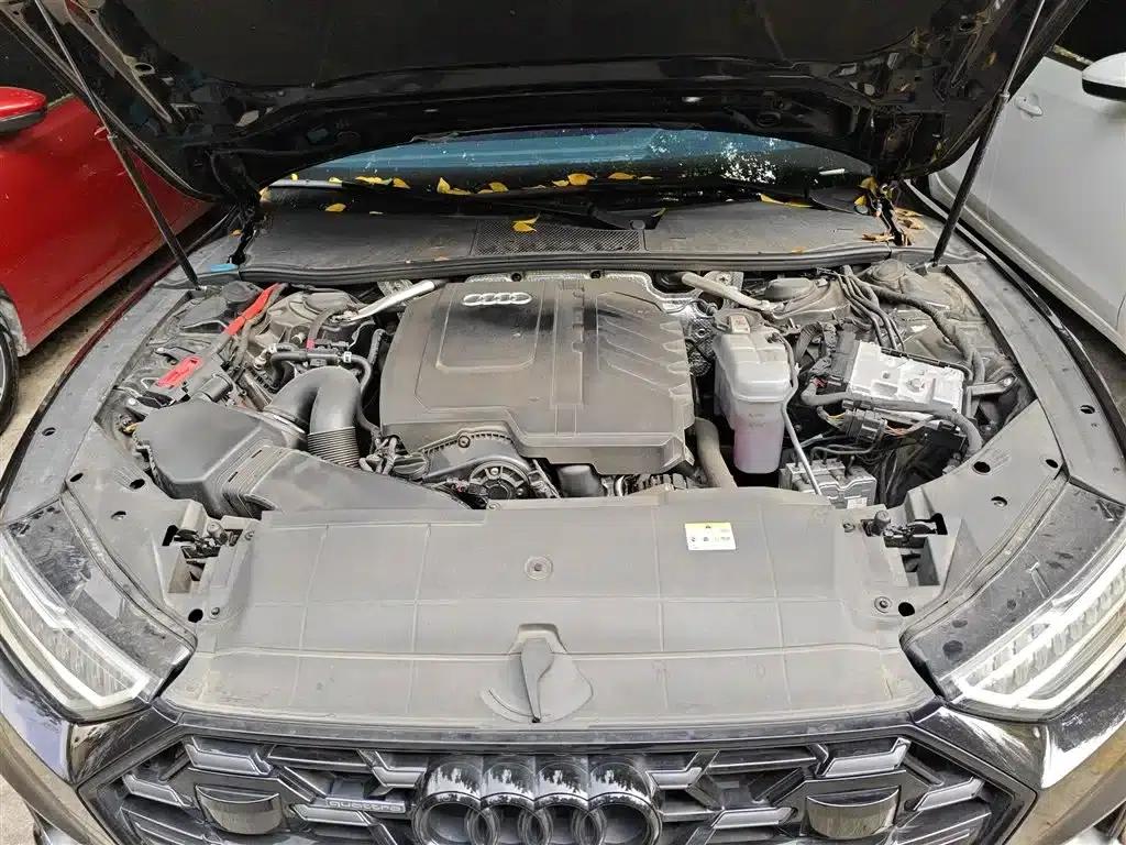 2024 Audi A7L 45 TFSI quattro Black Edition — миниатюра 11