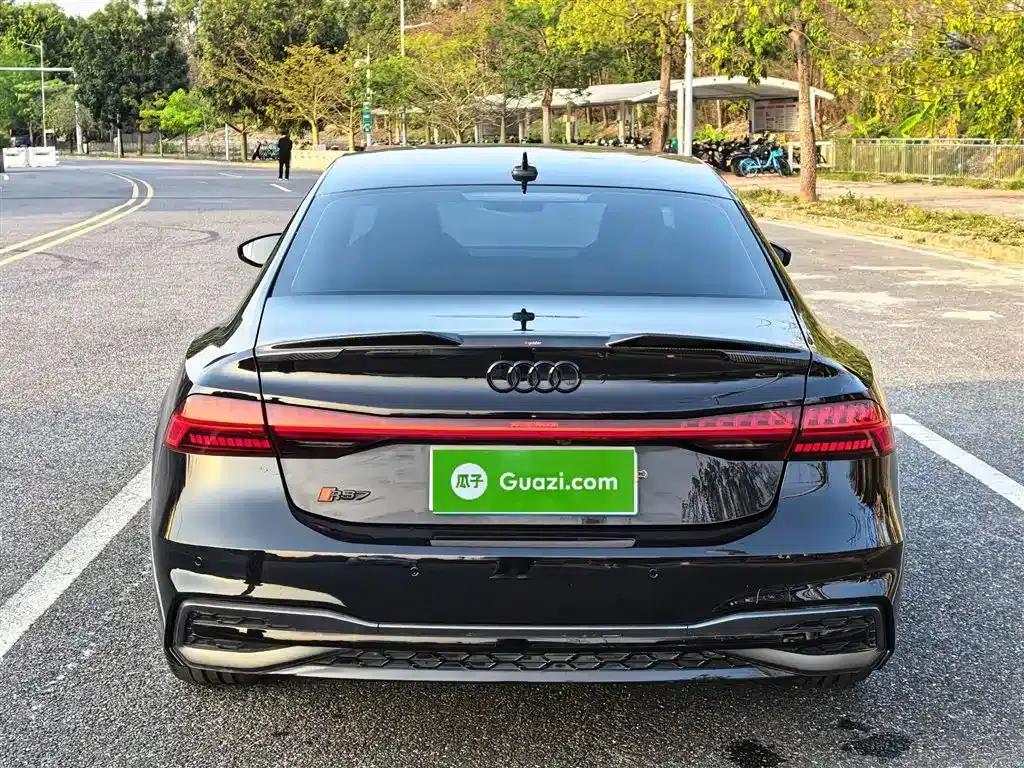 2024 Audi A7L 45 TFSI quattro Black Edition — миниатюра 23