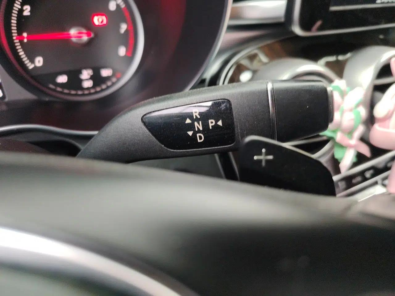 Mercedes-Benz GLC 2016 GLC 260 4MATIC Luxury Model — миниатюра 15