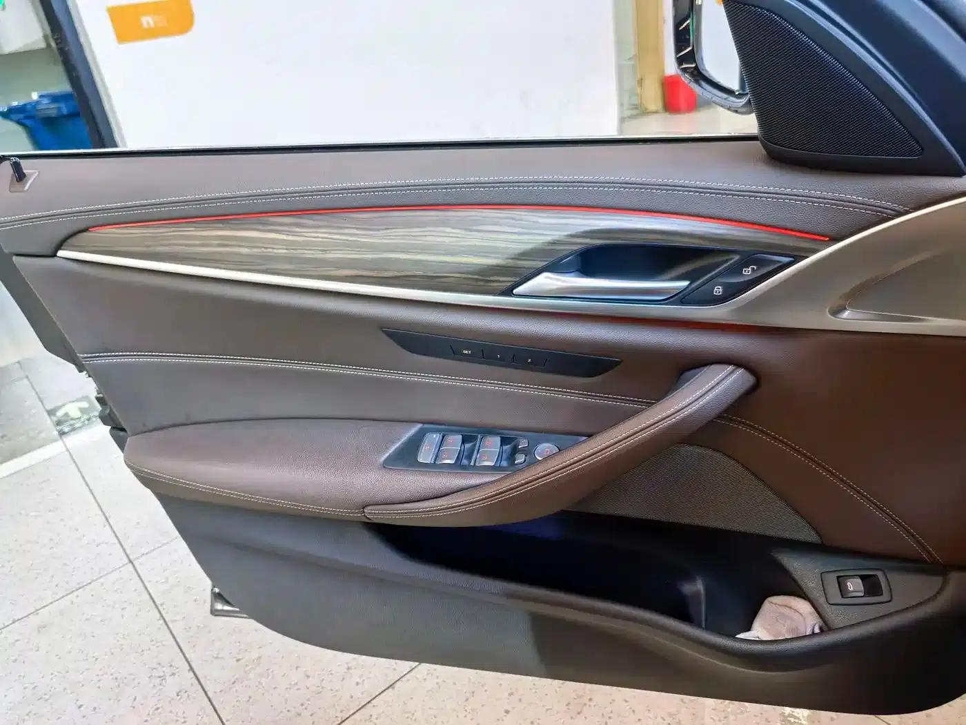 BMW 5 Series 2021 530Li Leading Luxury Package — миниатюра 13