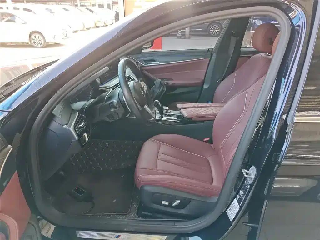 2023 BMW 5 Series 530Li Leading Edition M Sport Package — миниатюра 16