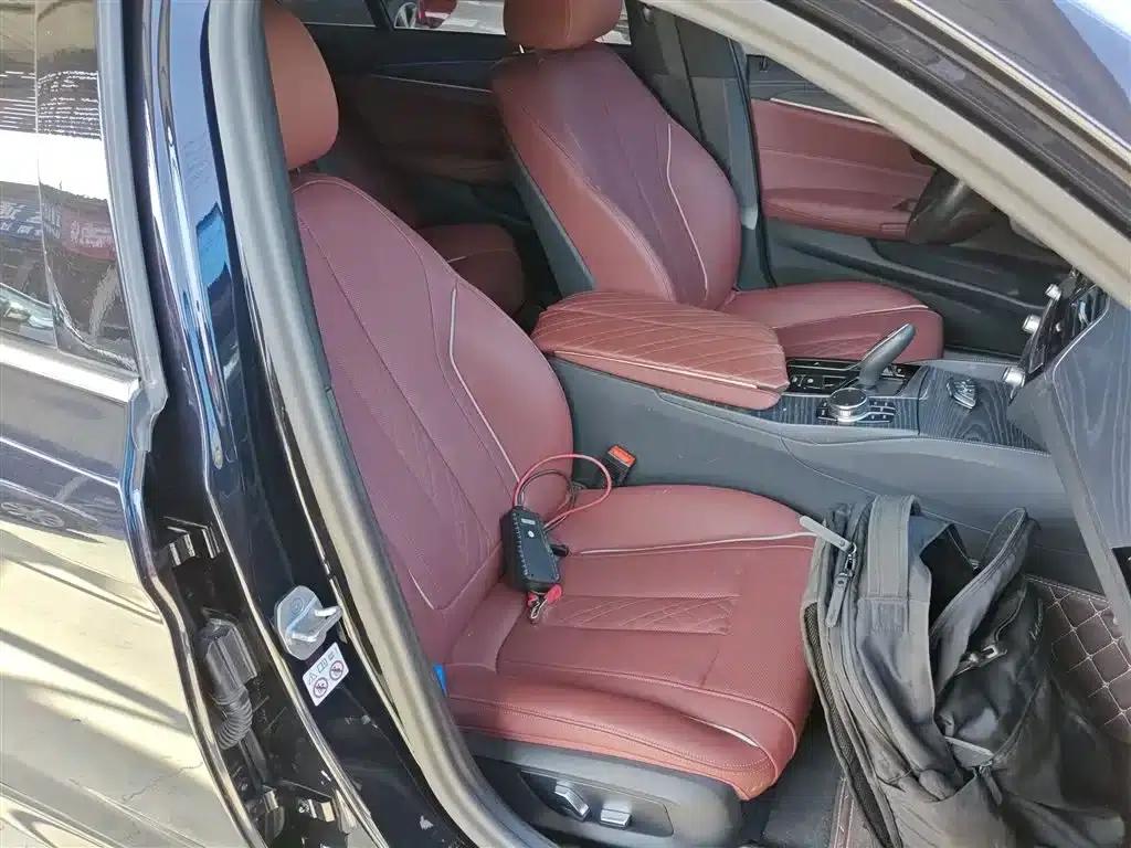 2023 BMW 5 Series 530Li Leading Edition M Sport Package — миниатюра 25