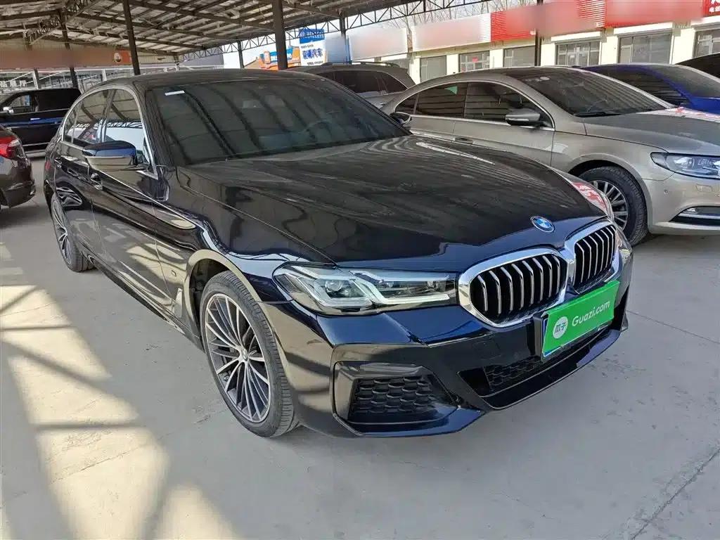 2023 BMW 5 Series 530Li Leading Edition M Sport Package — миниатюра 4