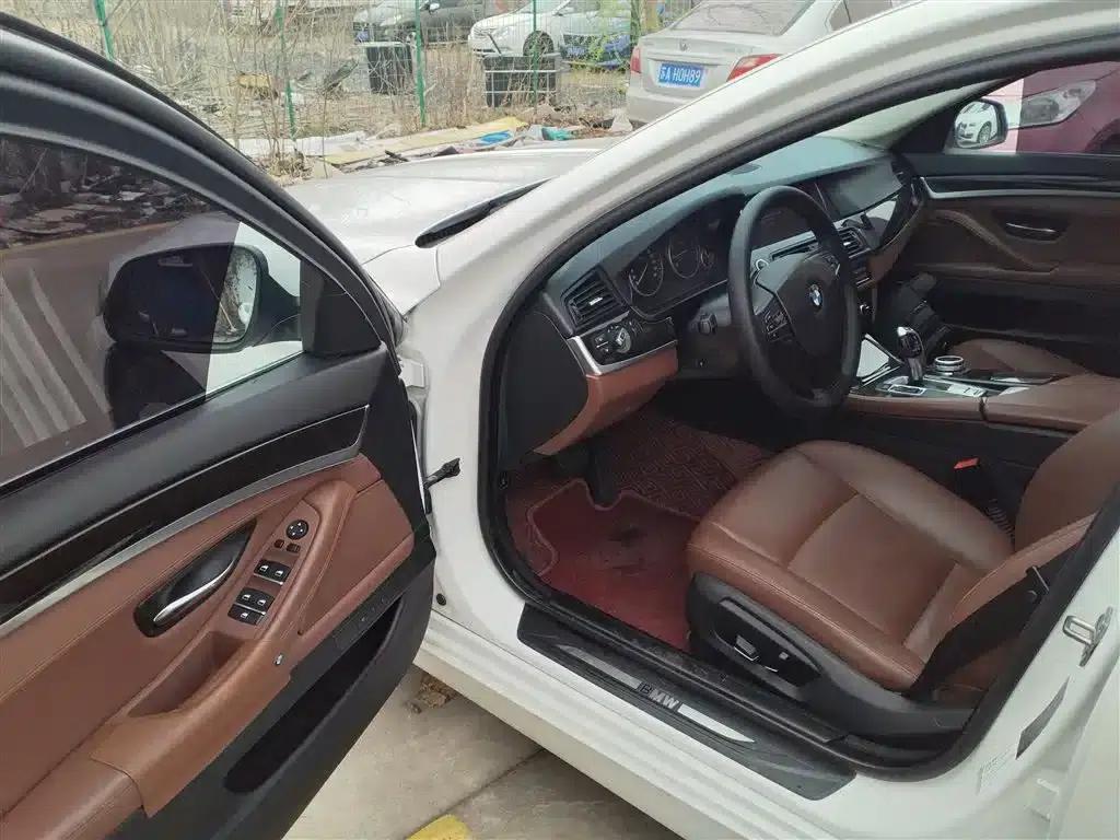 2014 BMW 5 Series 525Li Leading Edition — миниатюра 16