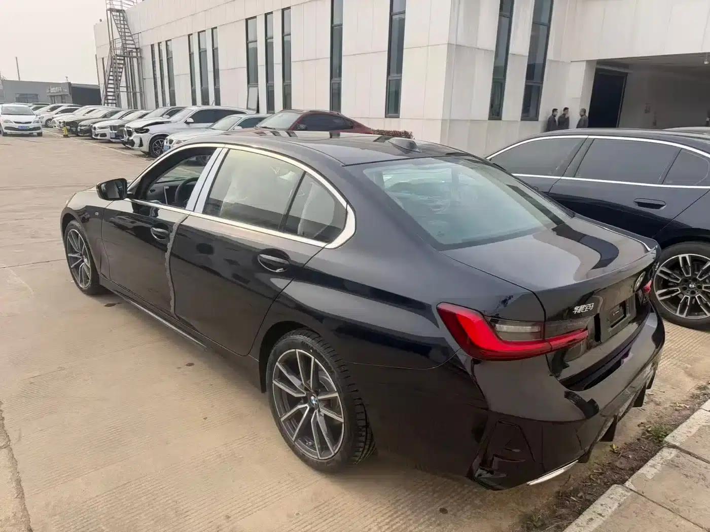 2026 BMW 3 Series 325Li M Sport Package — миниатюра 6