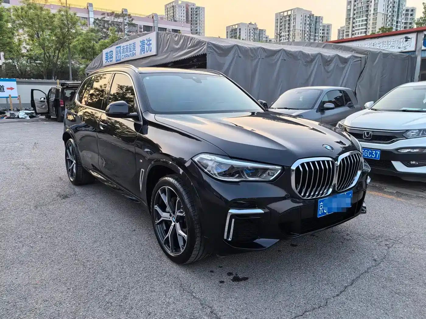 BMW X5 2022 Facelift xDrive 40Li M Sport Package — миниатюра 3