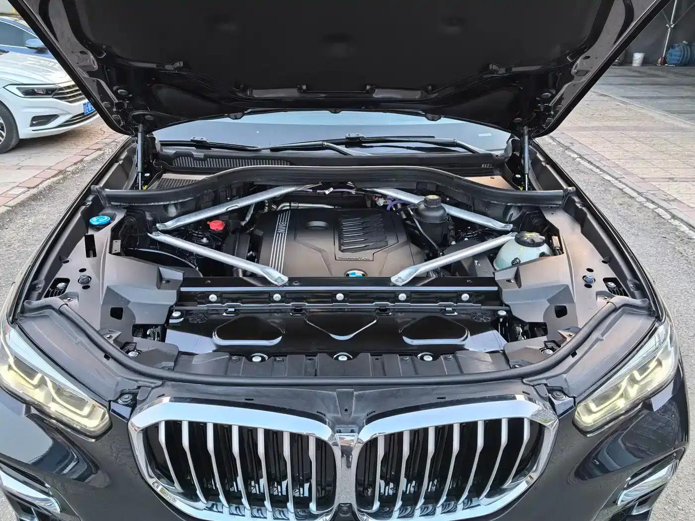 BMW X5 2022 Facelift xDrive 40Li M Sport Package — миниатюра 25