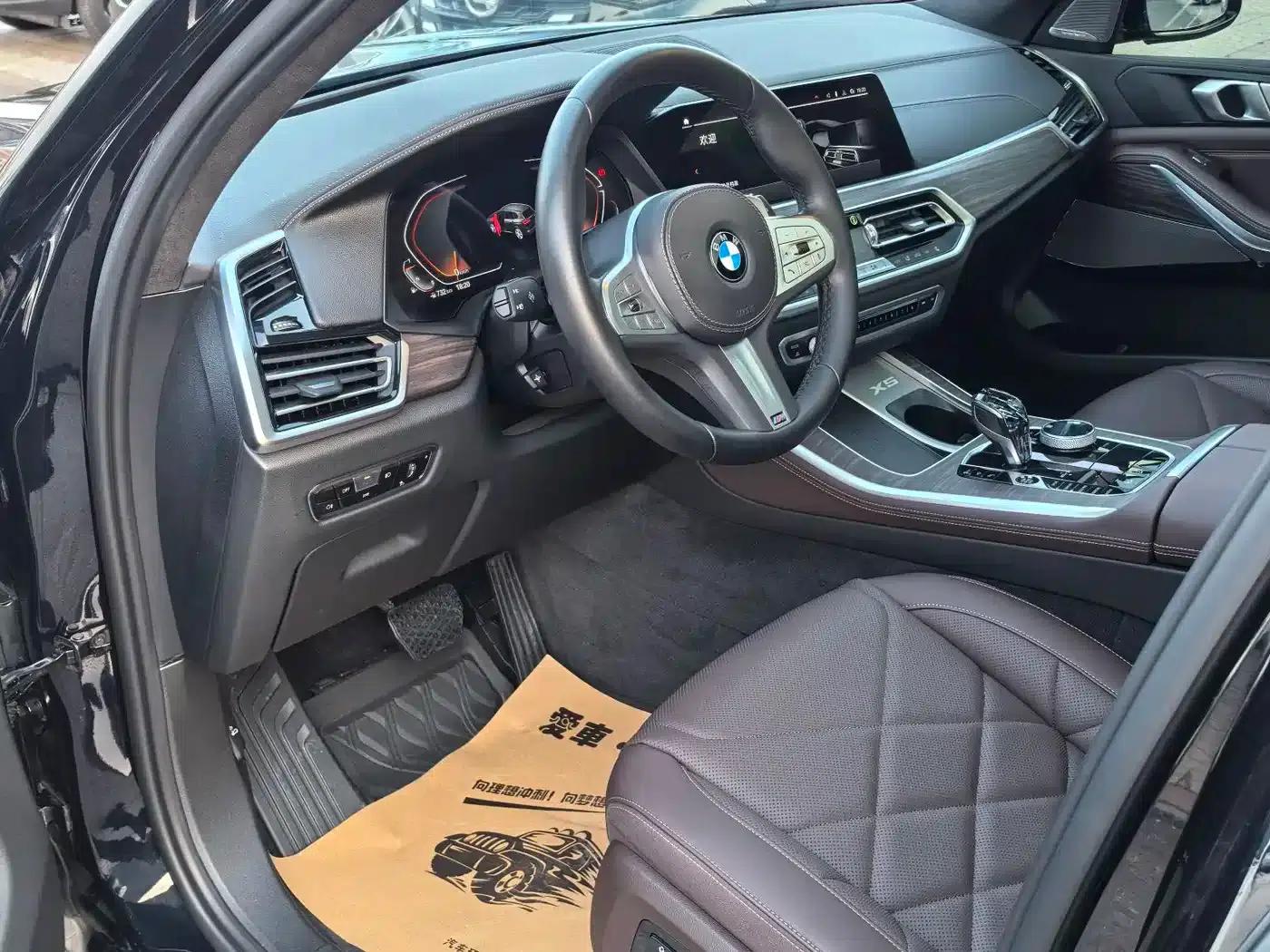 BMW X5 2022 Facelift xDrive 40Li M Sport Package — миниатюра 9