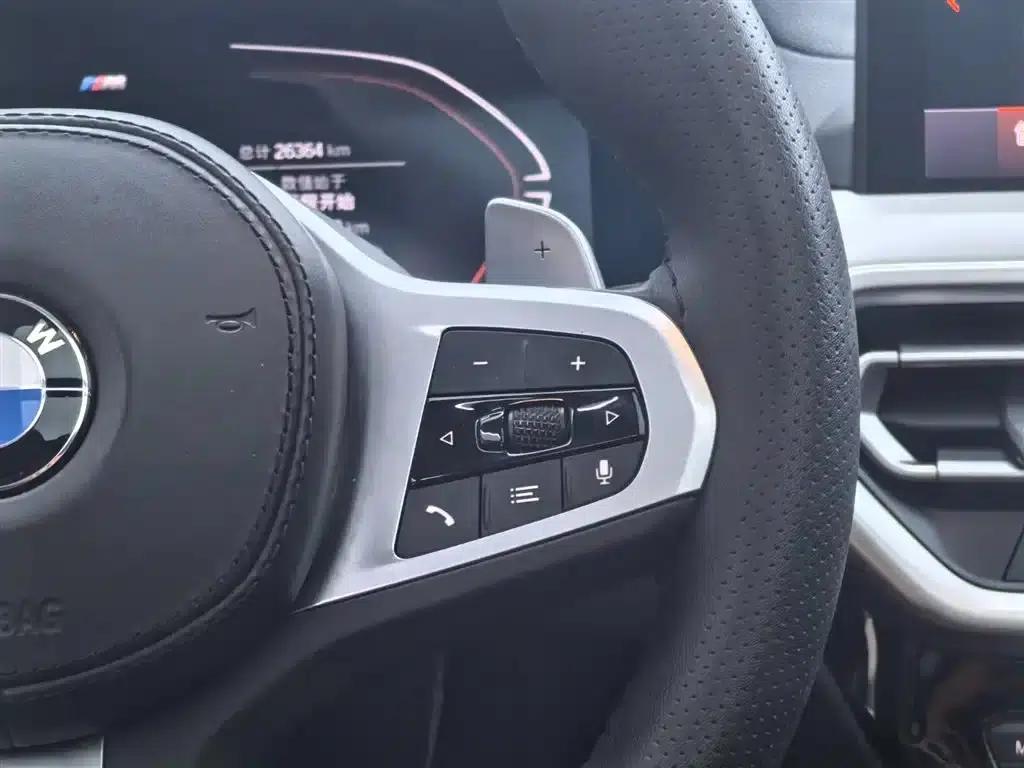 2022 BMW X4 xDrive 30i M Sport Package — миниатюра 16