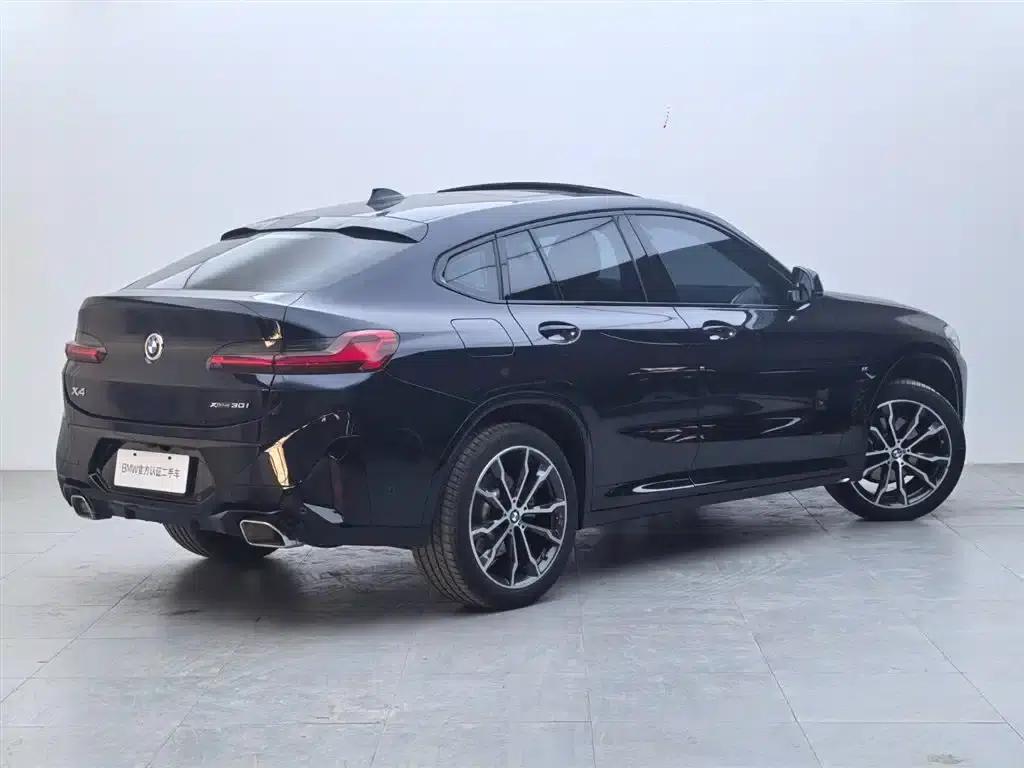 2022 BMW X4 xDrive 30i M Sport Package — миниатюра 4
