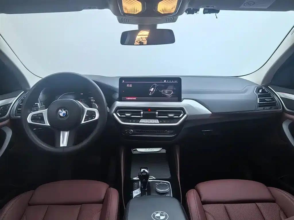 2022 BMW X4 xDrive 30i M Sport Package — миниатюра 7