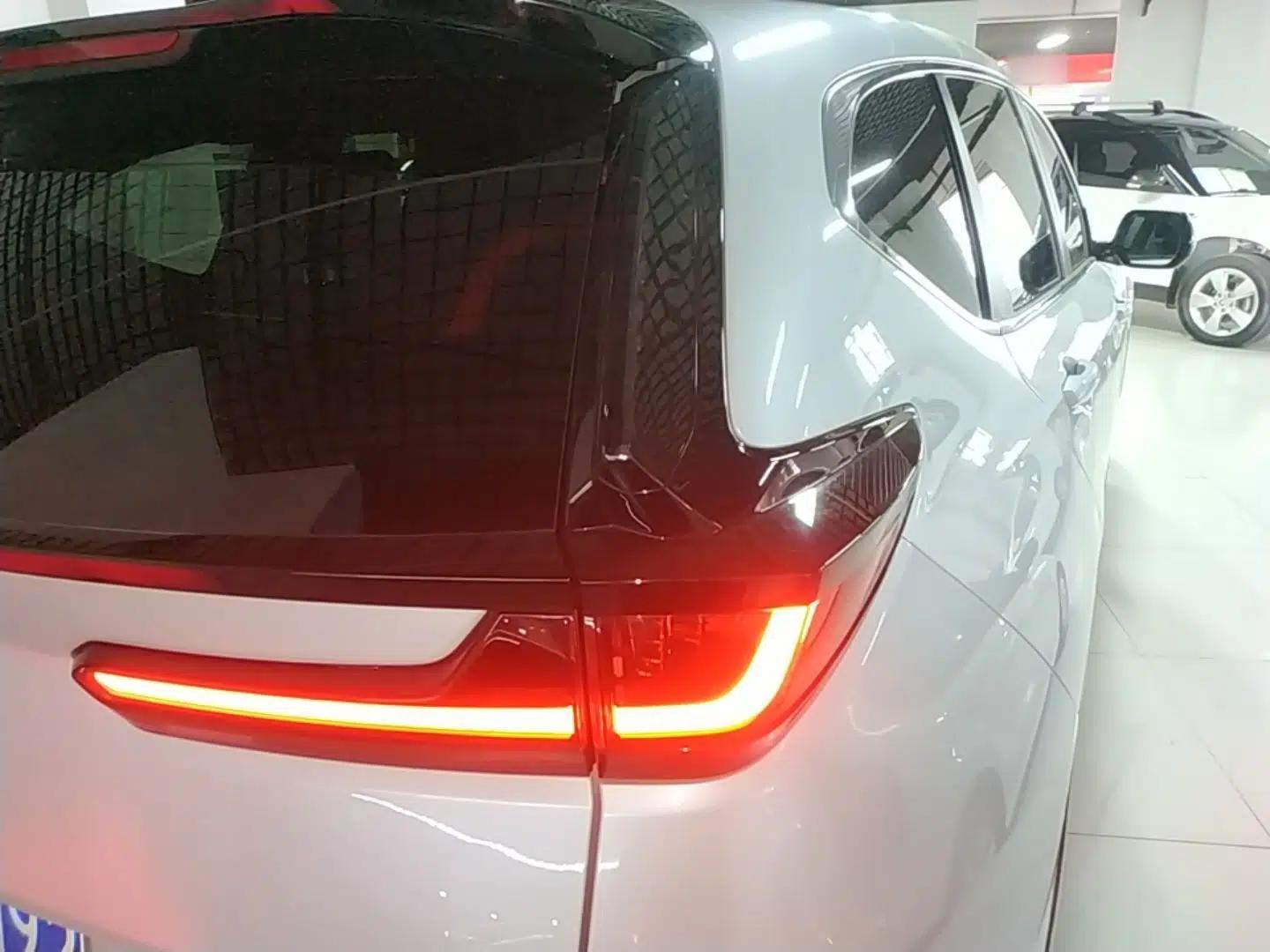 Honda Breeze 2020 240TURBO CVT 2WD Luxury Edition — миниатюра 7