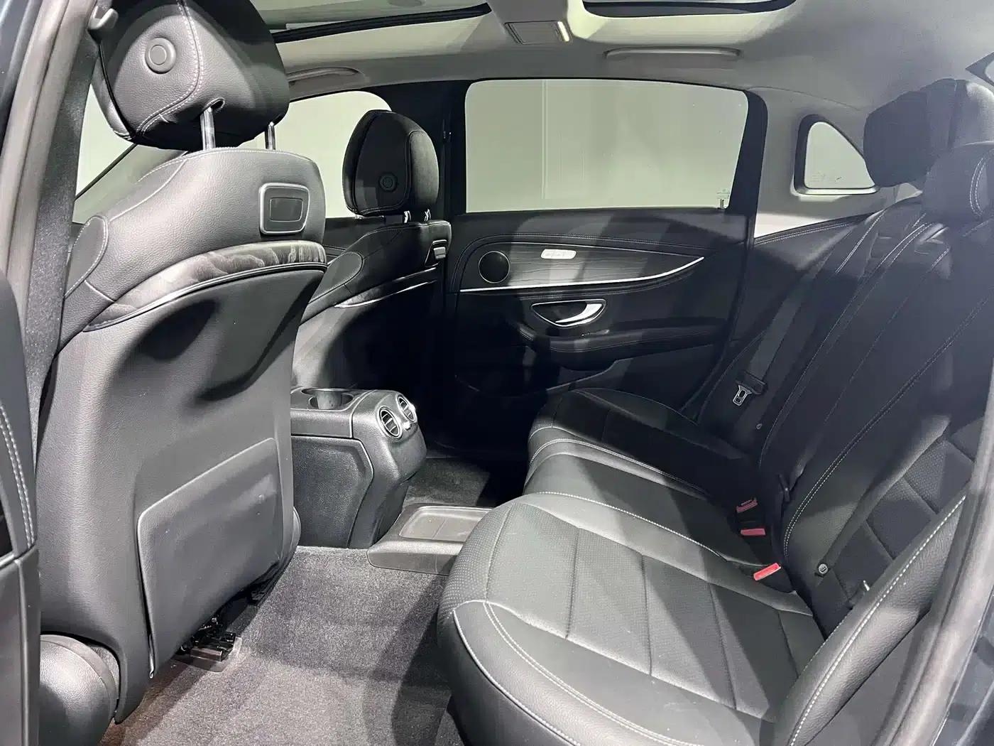 Mercedes-Benz E-Class 2019 Facelift E 300 L Sport Style — миниатюра 10