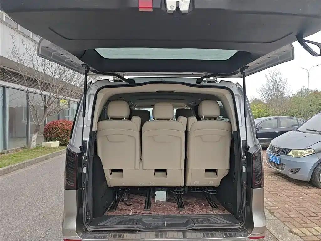 Vito 2021 2.0T Business Edition 7-seater — миниатюра 19