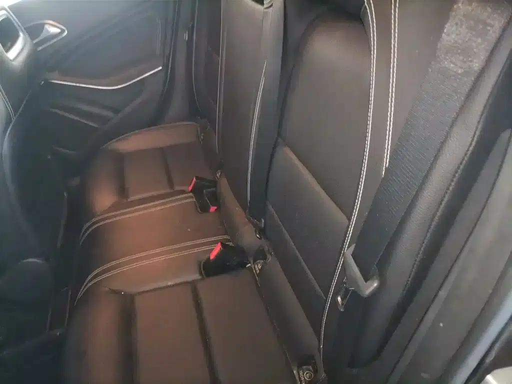 2016 Mercedes-Benz GLA 200 Dynamic — миниатюра 17