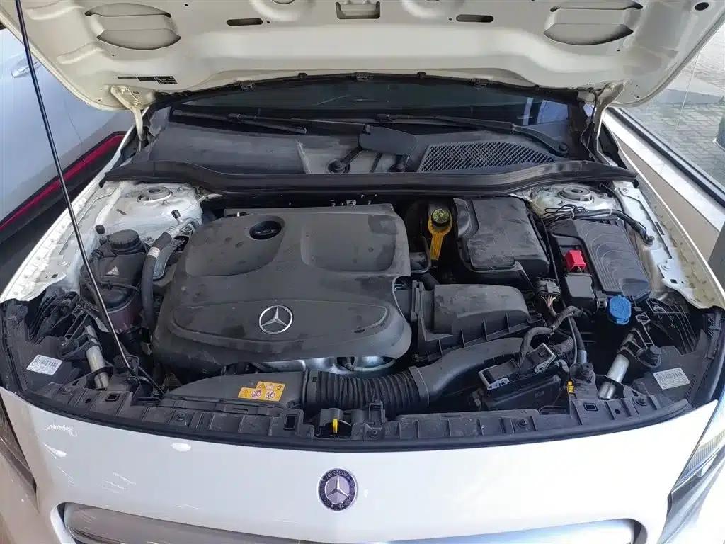 2016 Mercedes-Benz GLA 200 Dynamic — миниатюра 17