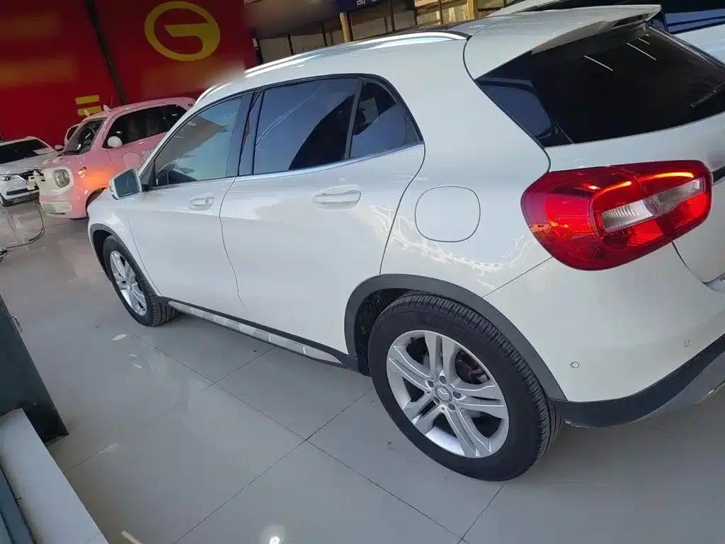 2016 Mercedes-Benz GLA 200 Dynamic — миниатюра 4