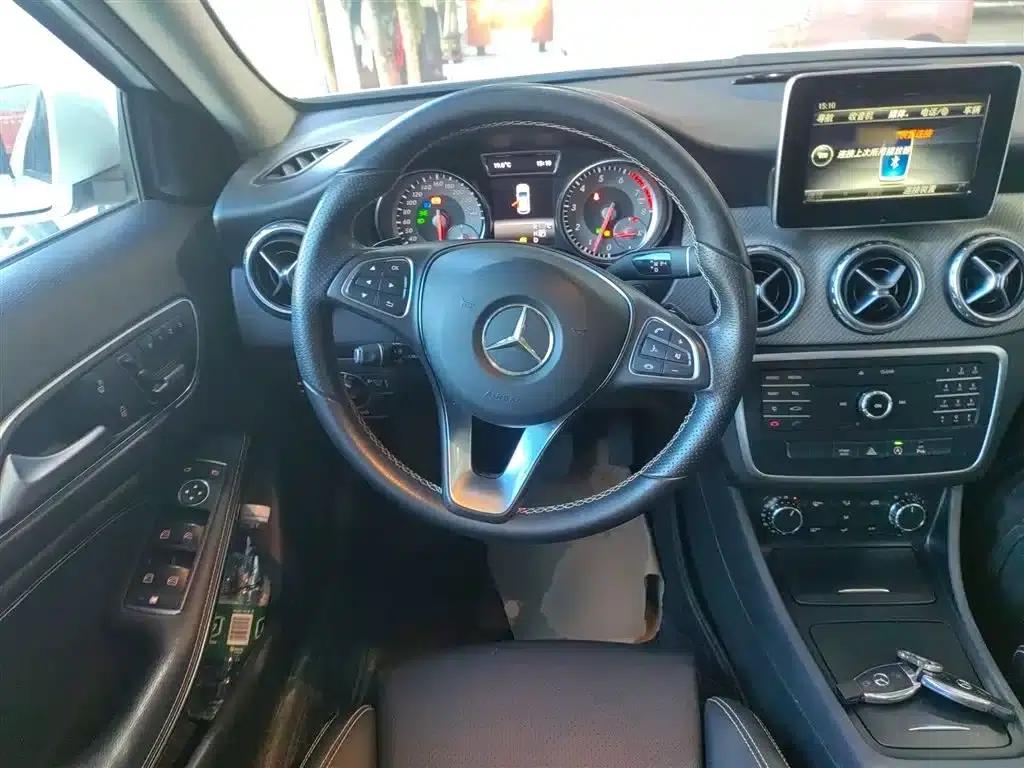 2016 Mercedes-Benz GLA 200 Dynamic — миниатюра 8