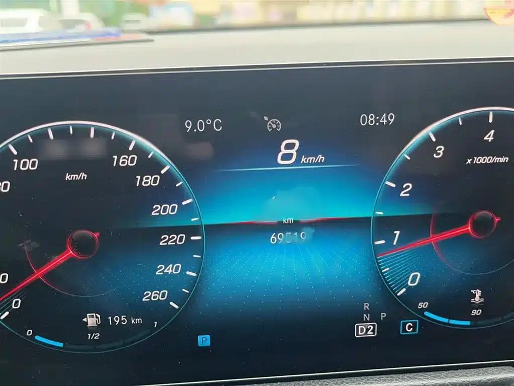2021 Mercedes-Benz GLB 200 Dynamic — миниатюра 4