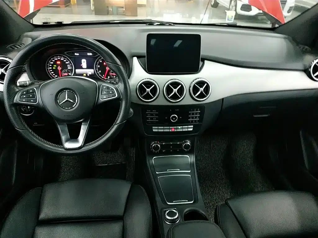 2017 Mercedes-Benz B-Class B 200 Dynamic — миниатюра 6